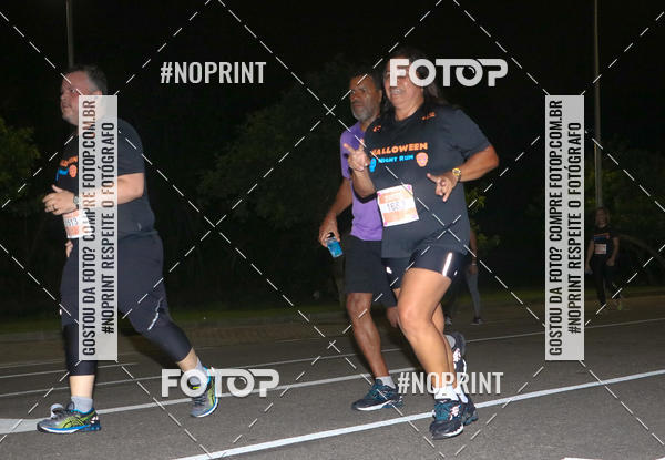 Buy your photos of the eventHalloween Run on Fotop