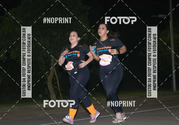 Buy your photos of the eventHalloween Run on Fotop