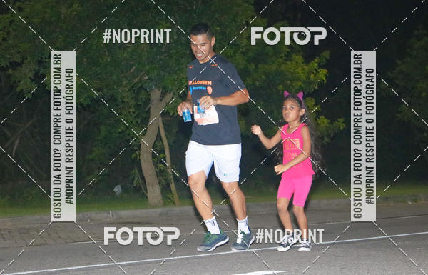 Buy your photos of the eventHalloween Run on Fotop