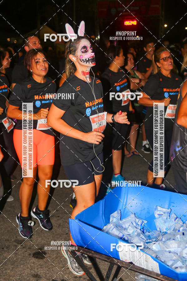 Buy your photos of the eventHalloween Run on Fotop
