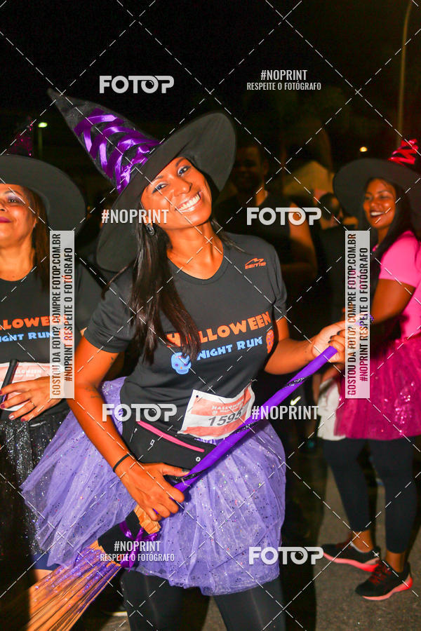 Buy your photos of the eventHalloween Run on Fotop