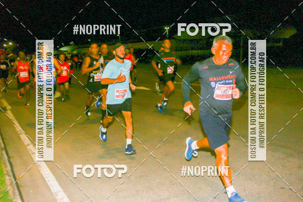 Buy your photos of the eventHalloween Run on Fotop
