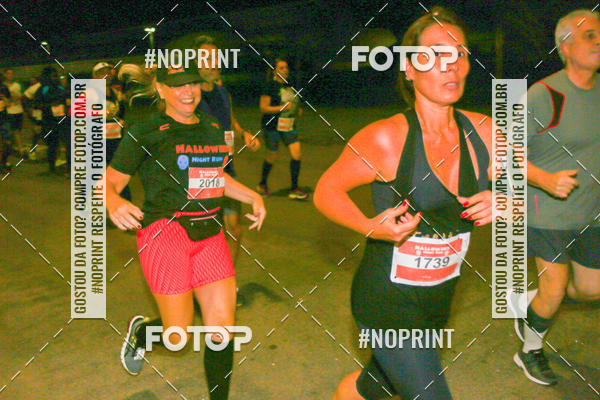 Buy your photos of the eventHalloween Run on Fotop