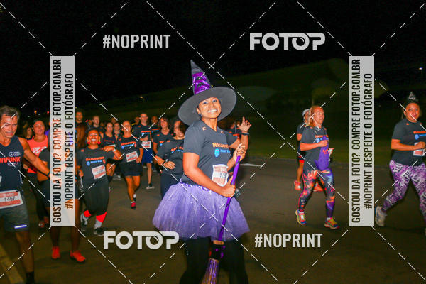 Buy your photos of the eventHalloween Run on Fotop