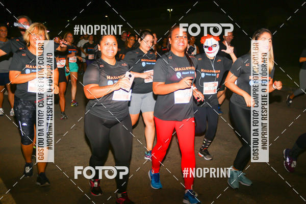 Buy your photos of the eventHalloween Run on Fotop