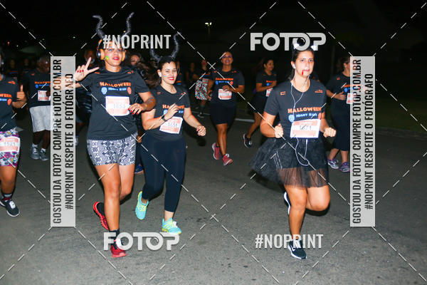 Buy your photos of the eventHalloween Run on Fotop