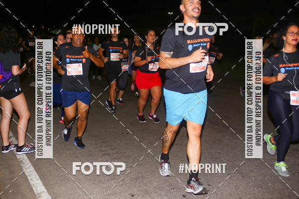 Buy your photos of the eventHalloween Run on Fotop