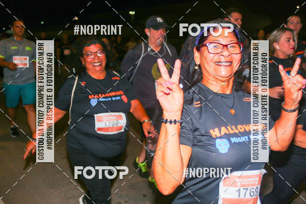 Buy your photos of the eventHalloween Run on Fotop