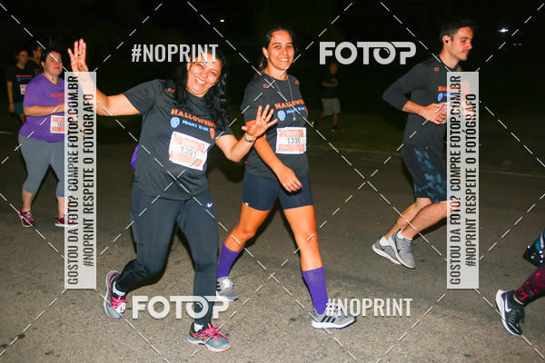 Buy your photos of the eventHalloween Run on Fotop