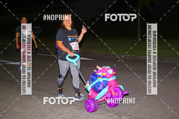 Buy your photos of the eventHalloween Run on Fotop