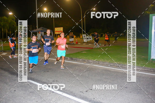 Buy your photos of the eventHalloween Run on Fotop