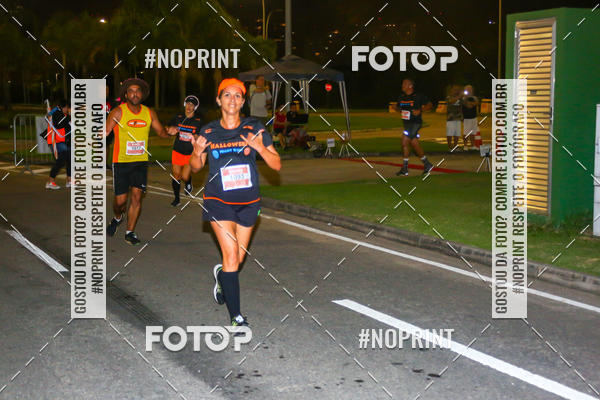 Buy your photos of the eventHalloween Run on Fotop