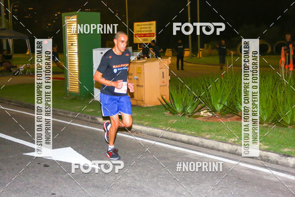 Buy your photos of the eventHalloween Run on Fotop