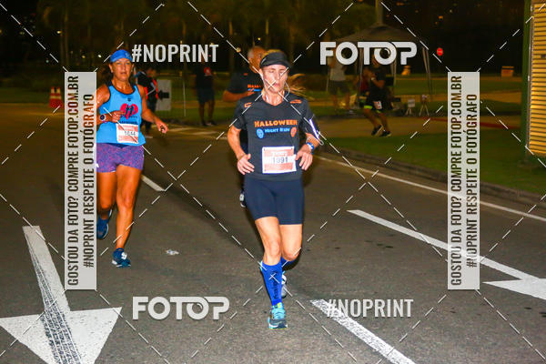Buy your photos of the eventHalloween Run on Fotop