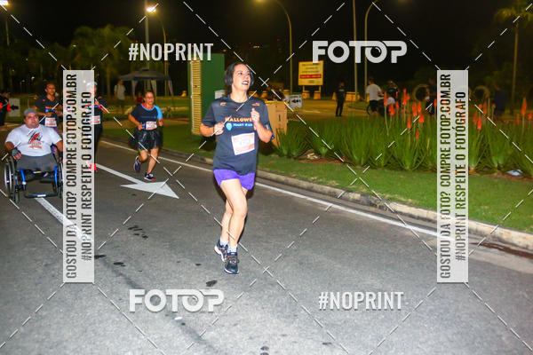 Buy your photos of the eventHalloween Run on Fotop