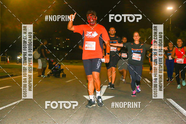 Buy your photos of the eventHalloween Run on Fotop