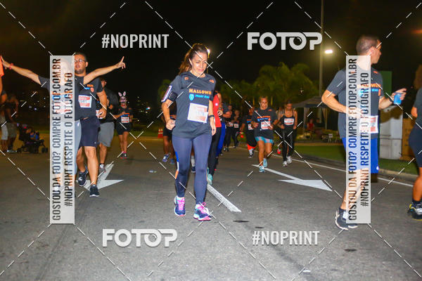 Buy your photos of the eventHalloween Run on Fotop