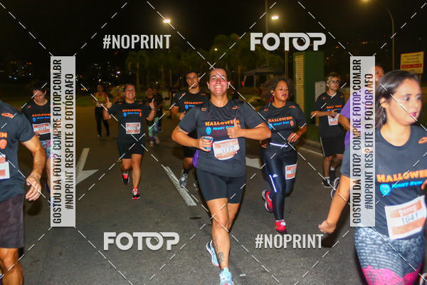 Buy your photos of the eventHalloween Run on Fotop