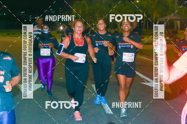 Buy your photos of the eventHalloween Run on Fotop