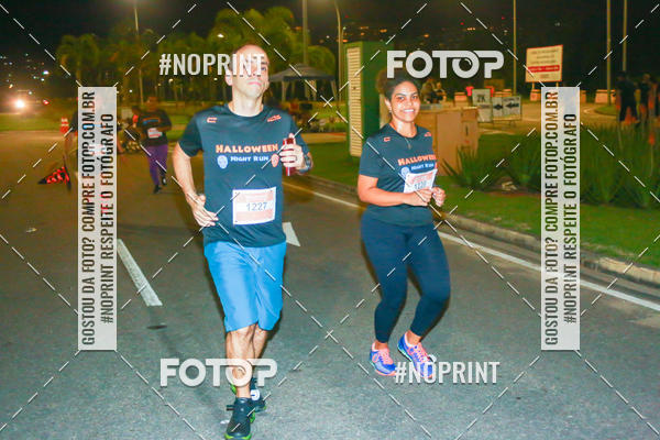 Buy your photos of the eventHalloween Run on Fotop