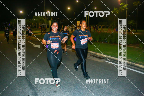 Buy your photos of the eventHalloween Run on Fotop