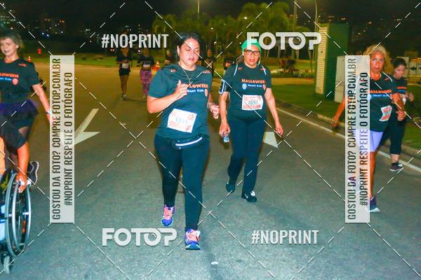 Buy your photos of the eventHalloween Run on Fotop