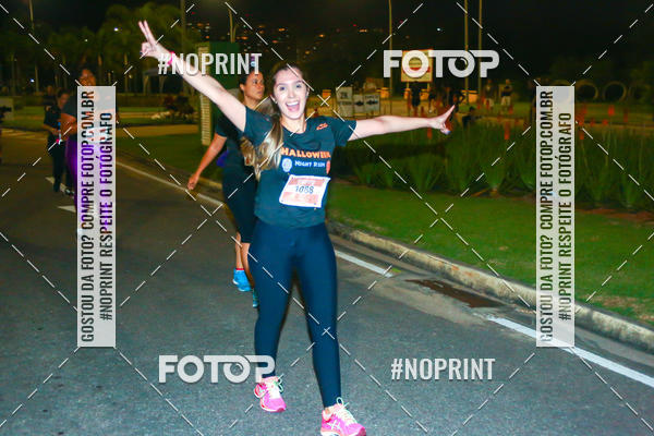 Buy your photos of the eventHalloween Run on Fotop