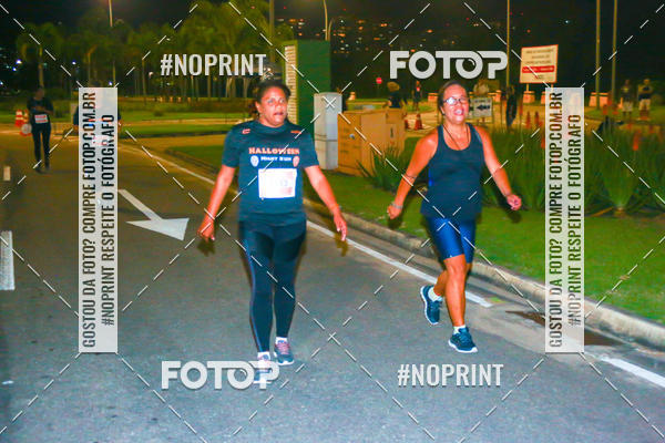 Buy your photos of the eventHalloween Run on Fotop