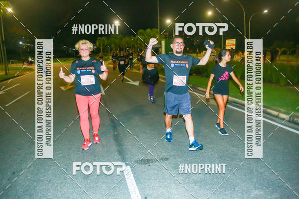 Buy your photos of the eventHalloween Run on Fotop