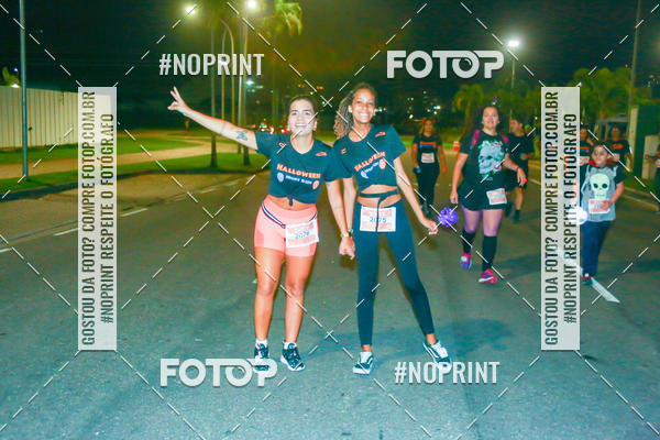 Buy your photos of the eventHalloween Run on Fotop