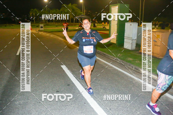 Buy your photos of the eventHalloween Run on Fotop