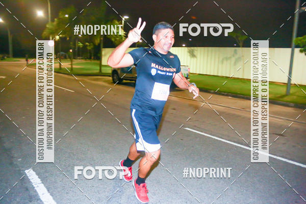 Buy your photos of the eventHalloween Run on Fotop