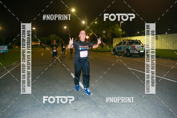 Buy your photos of the eventHalloween Run on Fotop