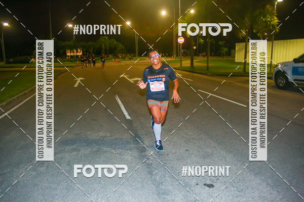 Buy your photos of the eventHalloween Run on Fotop