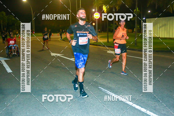 Buy your photos of the eventHalloween Run on Fotop