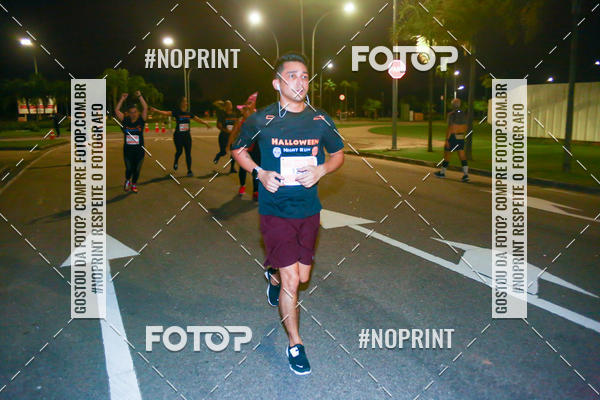 Buy your photos of the eventHalloween Run on Fotop