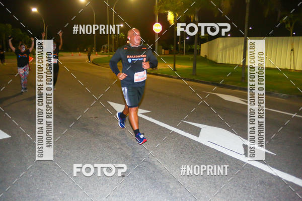 Buy your photos of the eventHalloween Run on Fotop