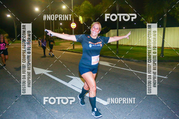 Buy your photos of the eventHalloween Run on Fotop