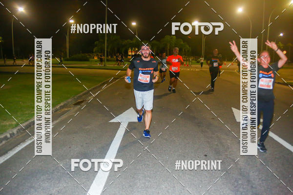 Buy your photos of the eventHalloween Run on Fotop