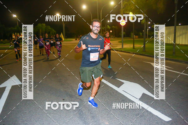 Buy your photos of the eventHalloween Run on Fotop