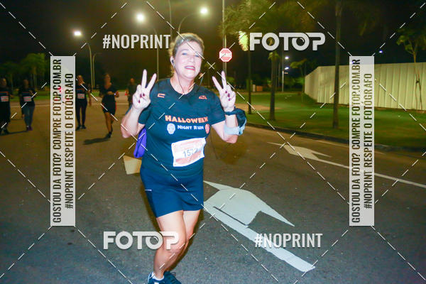 Buy your photos of the eventHalloween Run on Fotop