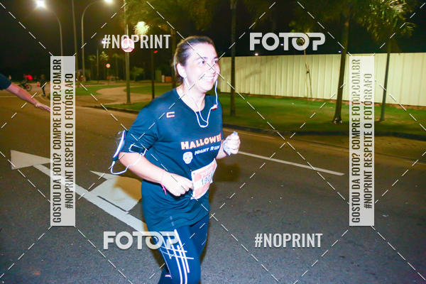 Buy your photos of the eventHalloween Run on Fotop