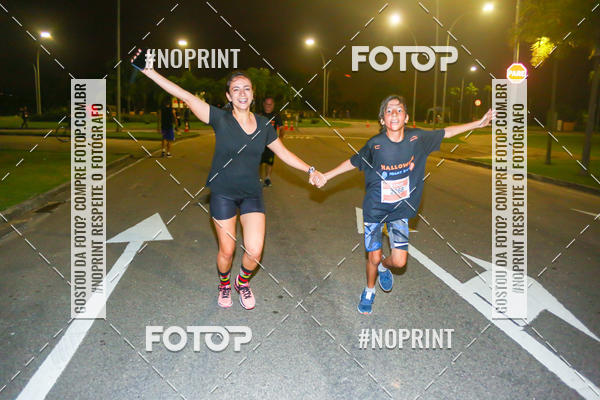 Buy your photos of the eventHalloween Run on Fotop