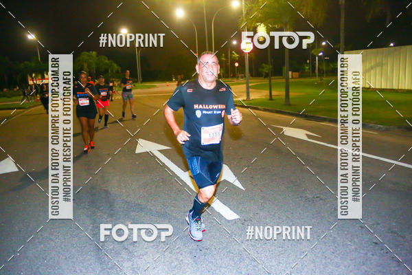 Buy your photos of the eventHalloween Run on Fotop