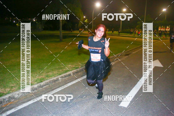 Buy your photos of the eventHalloween Run on Fotop