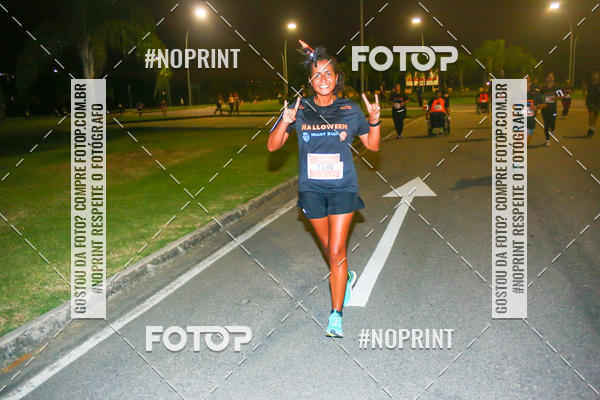 Buy your photos of the eventHalloween Run on Fotop