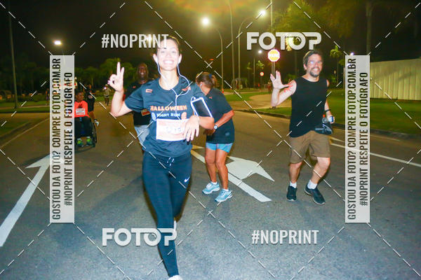 Buy your photos of the eventHalloween Run on Fotop