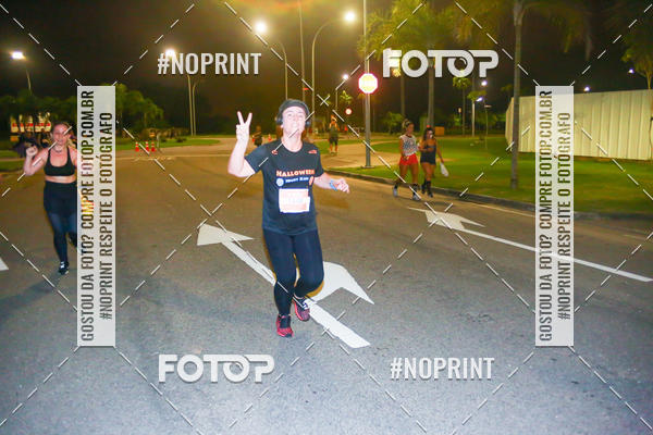 Buy your photos of the eventHalloween Run on Fotop