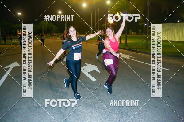 Buy your photos of the eventHalloween Run on Fotop