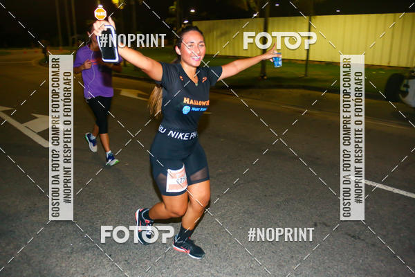 Buy your photos of the eventHalloween Run on Fotop